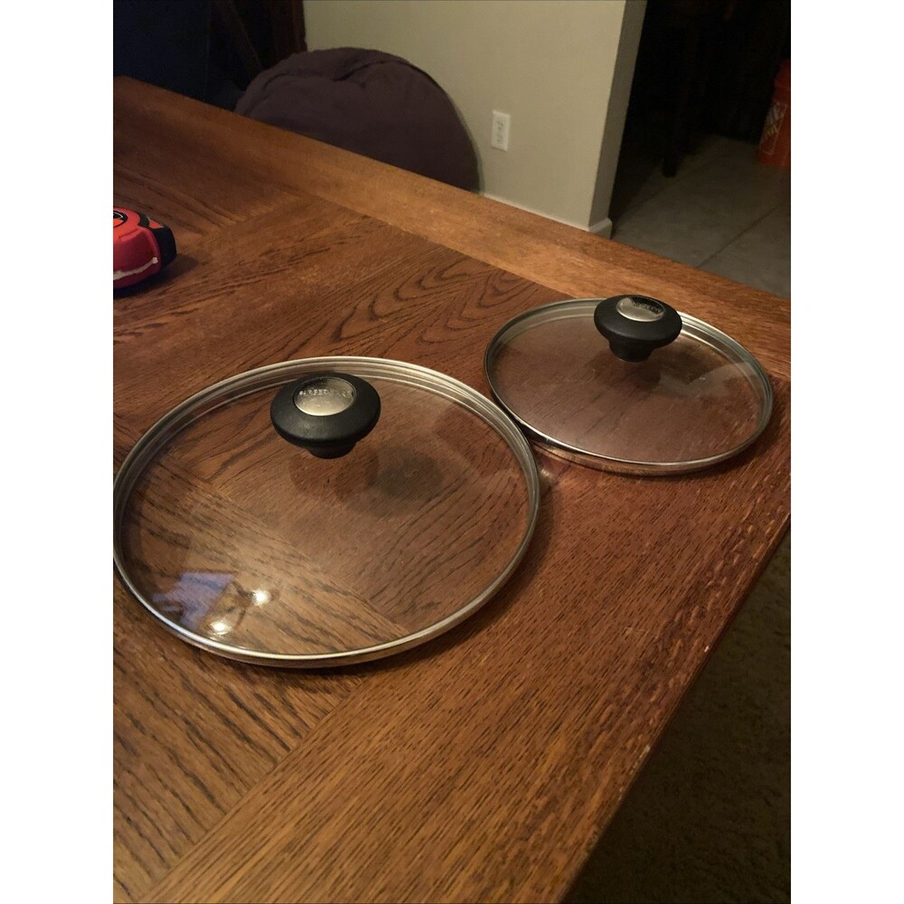 Farberware pot and pan Lids- 2 lids 7" 8.5"